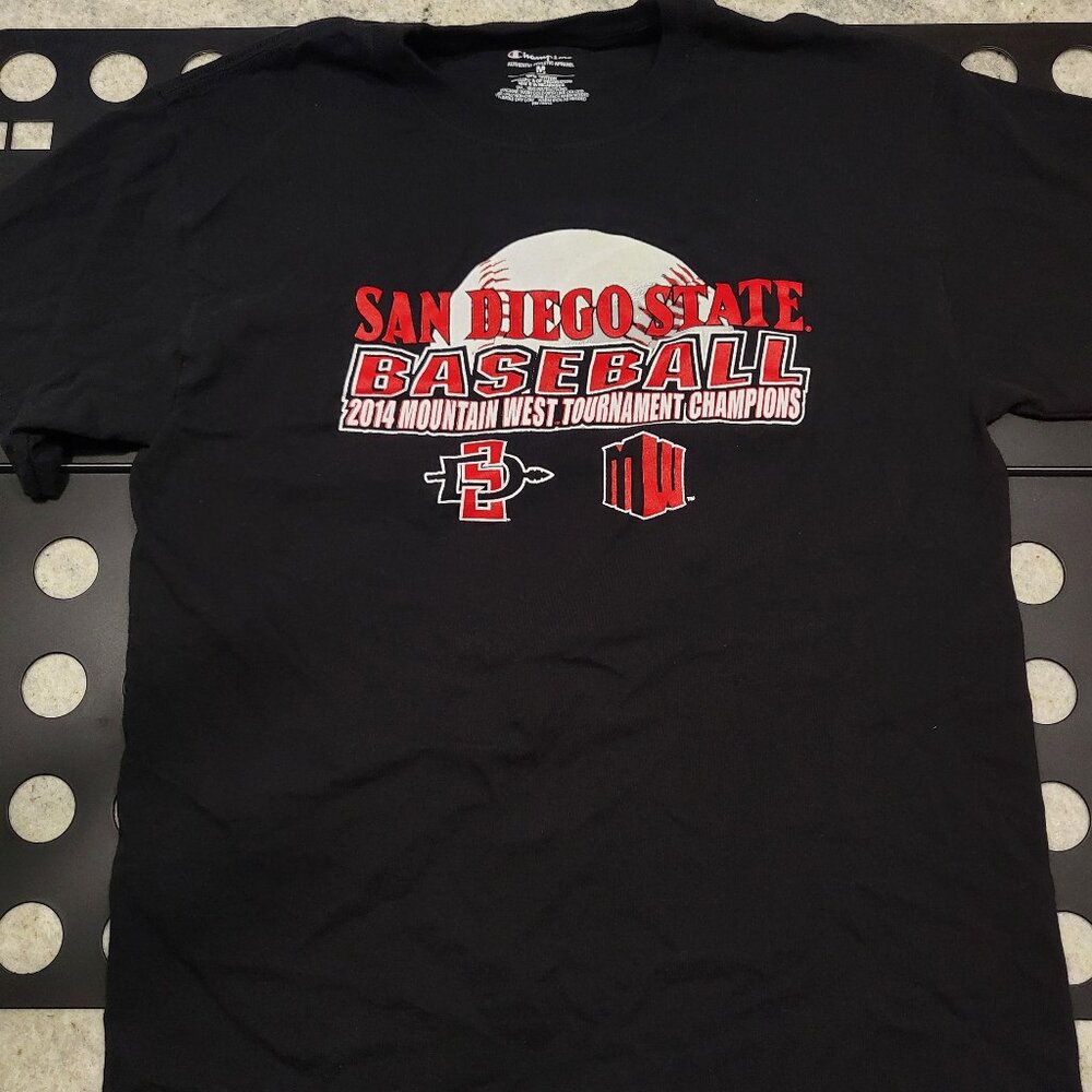 San Diego St Baseball Mountain West Champs t-shirt (M)
